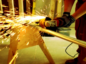 Hartz IV: „Tatsächlich ist die Behörde nur selten beteiligt wenn die Jobsuche gelingt“ Screenshot vimeo.com