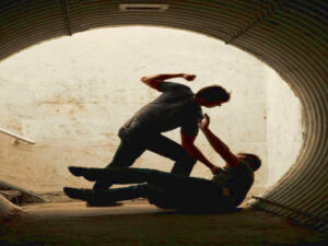 „Menschen“ versus „Solchen Menschen“ – Lausitzer Kriminalität: „Macht und ihre Privilegien gegen die plebs urbana zu verteidigen““ screenshot-youtube-comhgjhhjj-2024.10.13-07_34_48