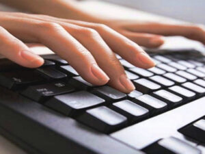 Die Welt von Ubuntu als Server screenshot-youtube-com-2025.02.04-10_07_29